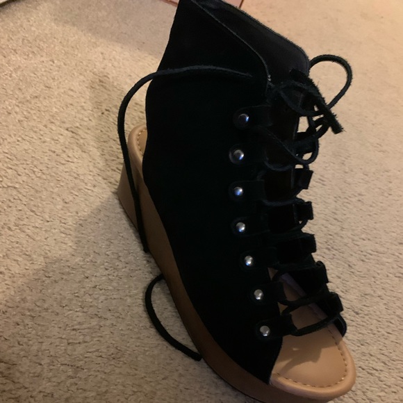 Torrid Lace-up Sandals - Picture 3 of 9